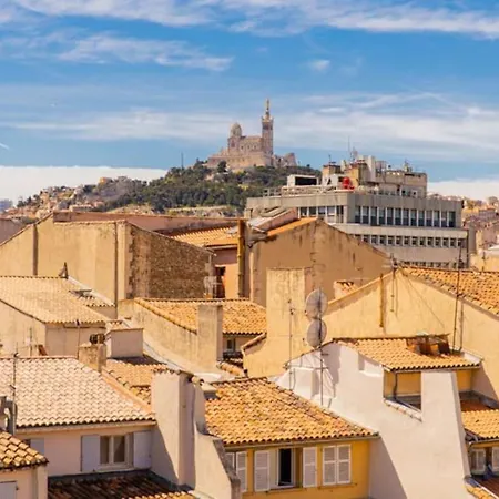 T4 Plein Coeur De Marseille Avec Vue Notre Dame Apartment Exterior photo