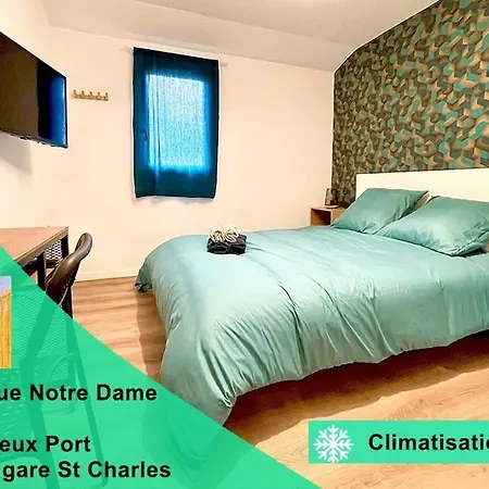 T4 Plein Coeur De Marseille Avec Vue Notre Dame Apartment Exterior photo