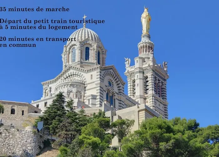 T4 Plein Coeur De Marseille Avec Vue Notre Dame